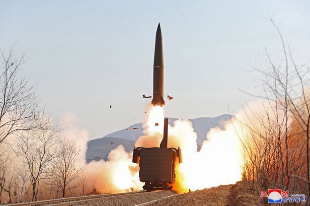 북한이 14일 발표한 '북한판 이스칸데르' KN-23 미사일. /조선중앙통신 홈페이지 캡처