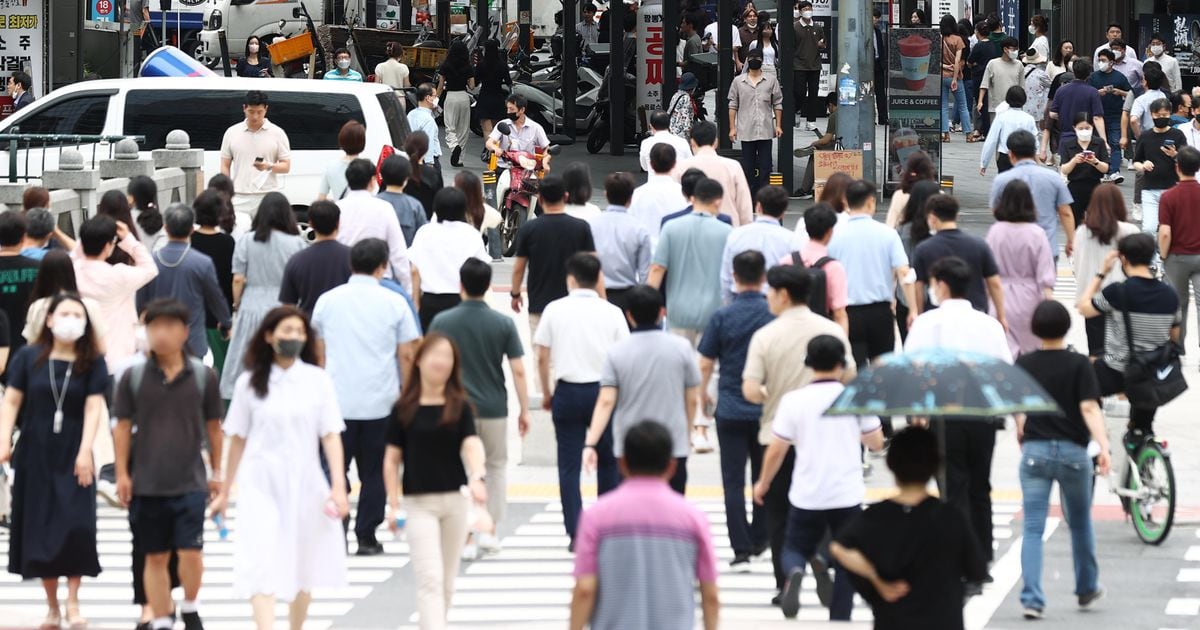 소득세 15년 만에 개편…연봉 8000만원 월급쟁이, 세금 80만원 줄어든다 - 조선비즈