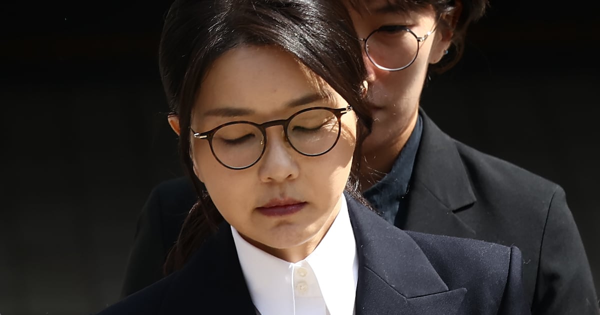 Kim Keon hee Expresses Willingness To Sacrifice For Husband s Freedom kim-keon-hee-expresses-willingness-to-sacrifice-for-husband-s-freedom