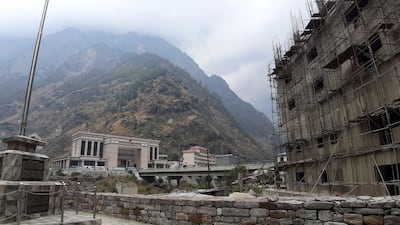 5년 기다린 聖山 가는 길, ‘가장 싼 육로’ 고른 순례객들 국경서 참변