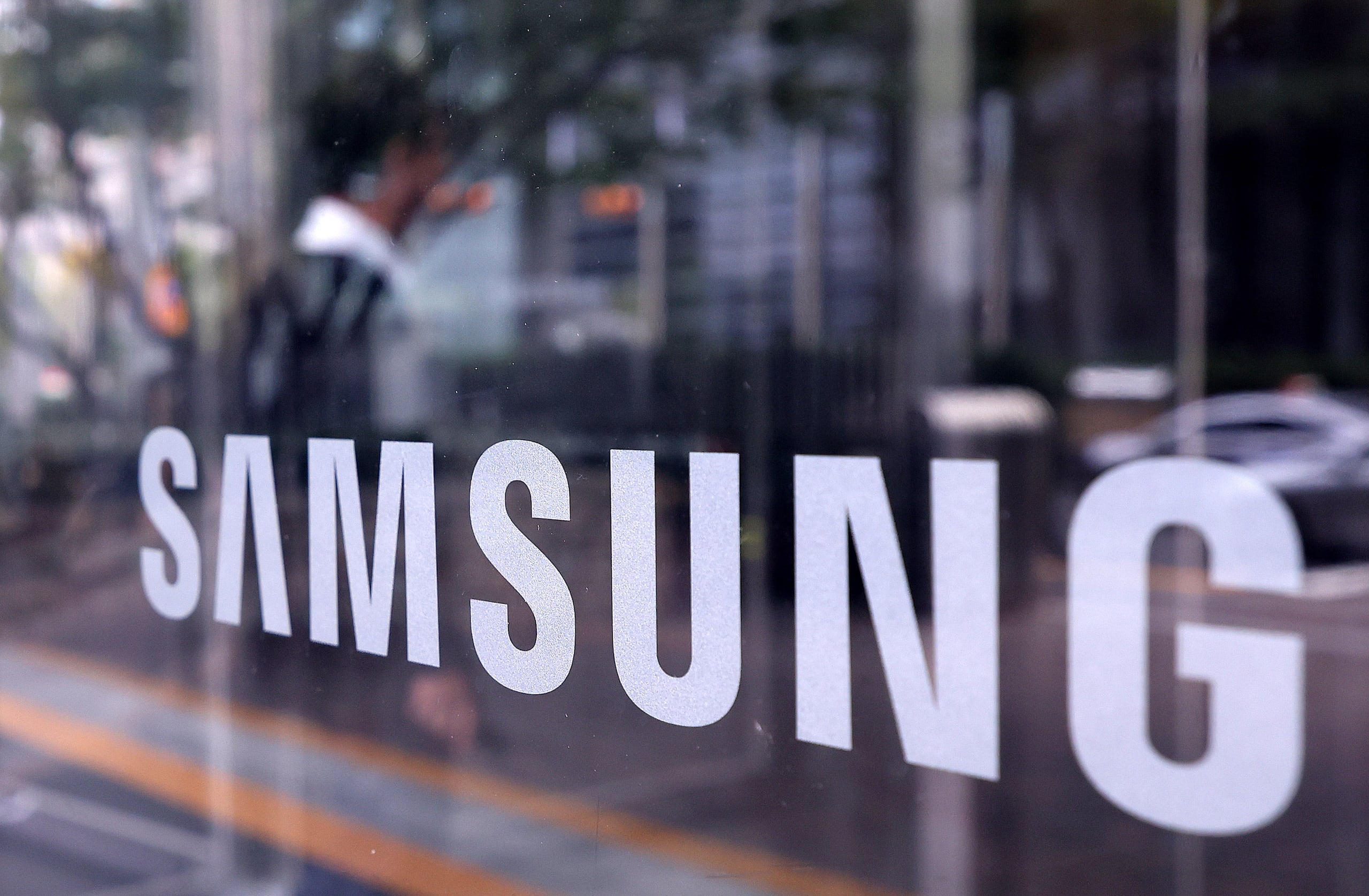 투자노트] 세모녀 매각 소식에 주춤한 삼성전자... 외국인 픽은 우선주 - 조선비즈