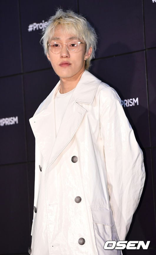 Zion.T reveals self-hatred journey, expresses hope for self-acceptance through music - CHOSUNBIZ