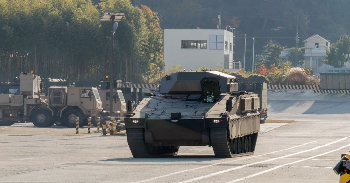 무기 보유 가능해진 방산 기업들... 수출용 무기 개발 '속도' - 뉴스 썸네일 이미지