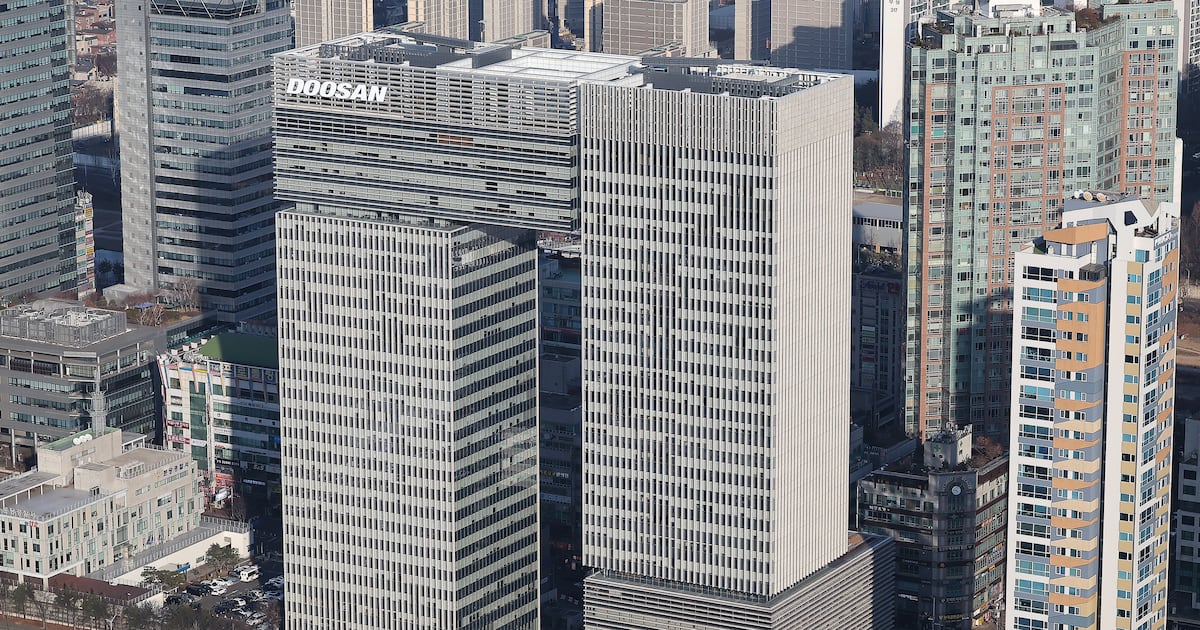 코람코자산운용, 분당 랜드마크 '두산타워' 우선협상대상자 선정 - 뉴스 썸네일 이미지