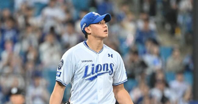 배찬승 투구 모습