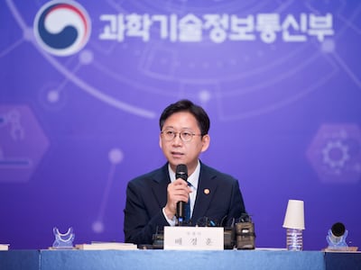 배경훈 부총리 “韓도 美·中급 프런티어 AI 도전할 때”… AI 전략판 넓어진다