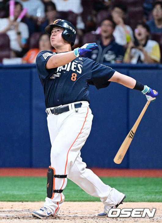 Roh Si-hwan's home run leads Hanwha to 2-1 win over Kiwoom in KBO game ...