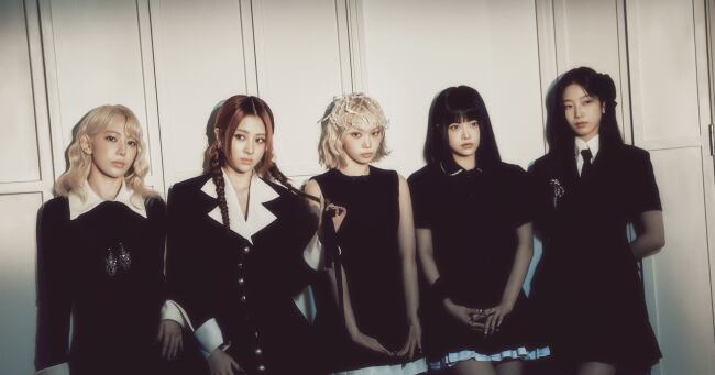 LE SSERAFIM Becomes First K-Pop Girl Group to Win Special International Music Award at Japan Record Awards