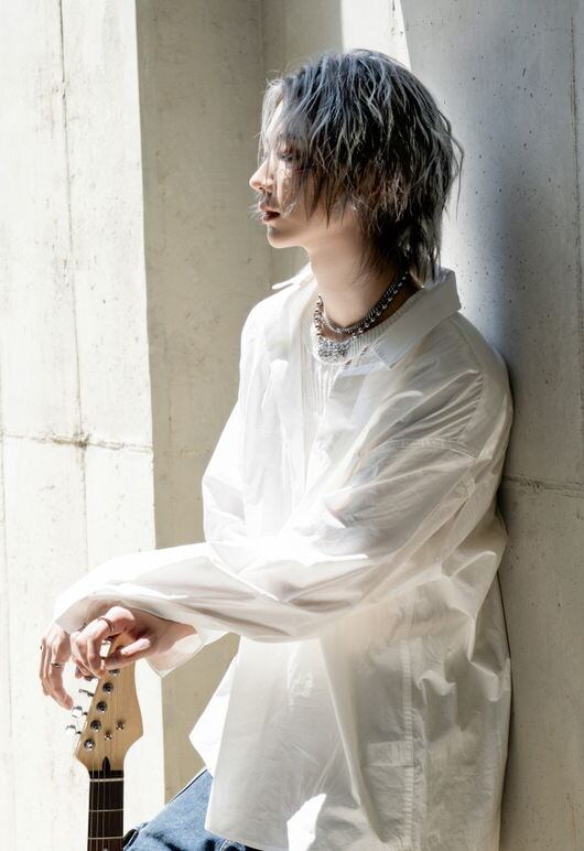 Yoon Jung-hwan from BDC Makes Solo Debut as Singer-Songwriter with New Single