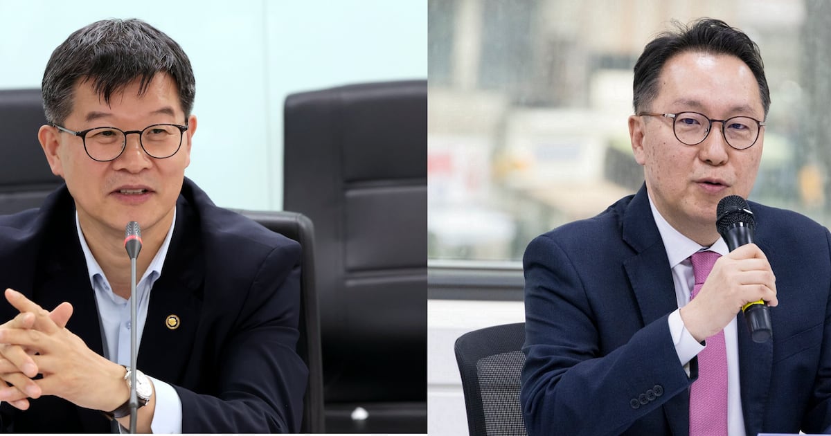 퇴임 보건관료 모시기 경쟁...대학은 정책·연구, 제약사는 규제 대응 - 뉴스 썸네일 이미지