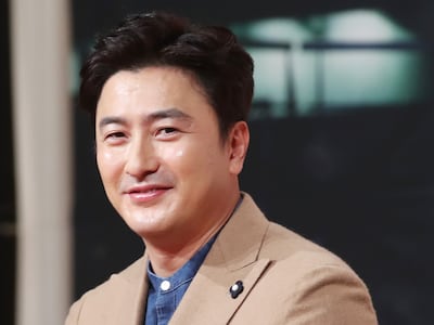 안정환, 모교 아주대에 6400만원 기부…누적 기부액 5억원