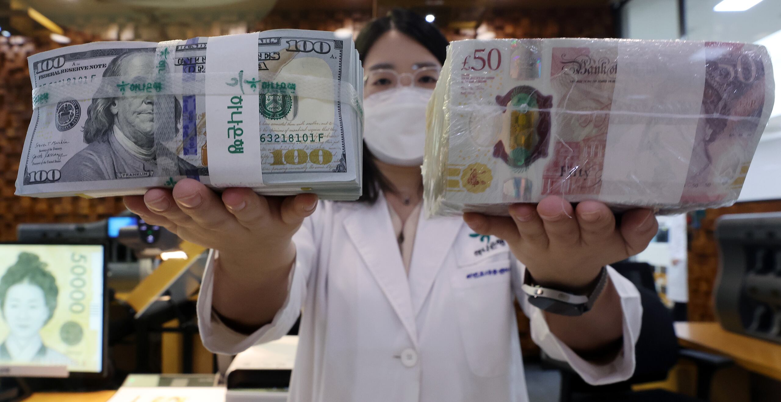 영국發 악재에 흔들리는 주식시장…파운드화 쇼크를 주시해야 하는 이유 - 조선비즈