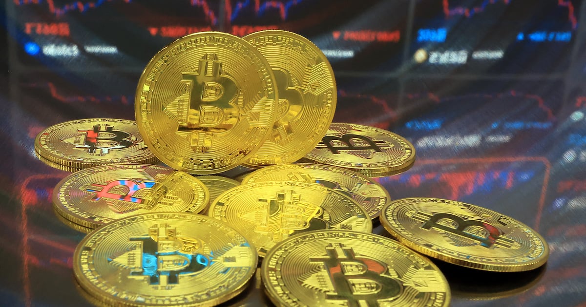 Crypto surges as US deregulation hopes grow after Trump backs Clarity Act - CHOSUNBIZ