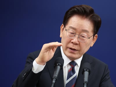 李대통령 “시급한 과제, 첫째도 물가 둘째도 물가…가용 수단 총동원”