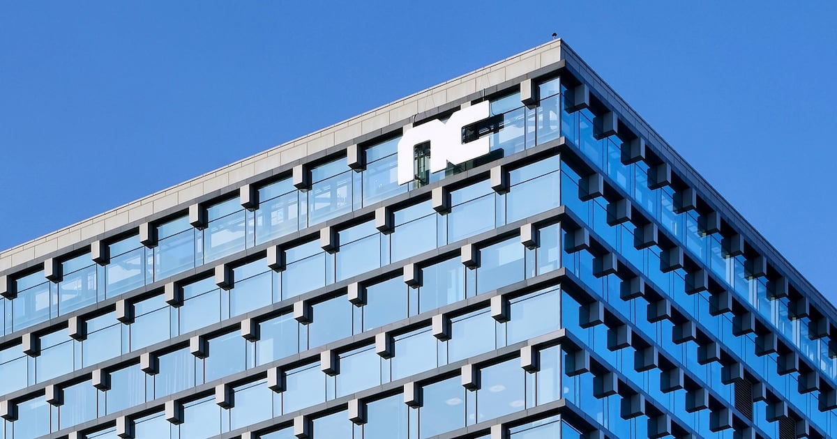 엔씨소프트, 국내 개발사 투자로 신규 IP 2종 판권 확보 - 뉴스 썸네일 이미지