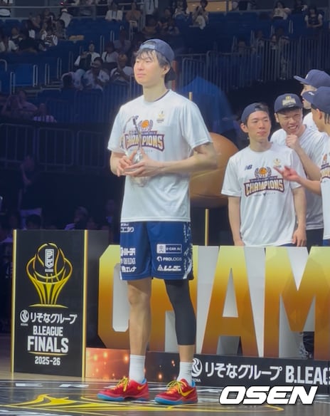 ウェア NAGASAKI VELCA LEE HYUN JUNG TEE Lee Hyun-jung leads Nagasaki Velca to B.League title, wins MVP