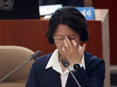 “예산은 깎고, 관사는 12억원 계약”… 추미애 경기도지사 사퇴 청원 1만명 돌파