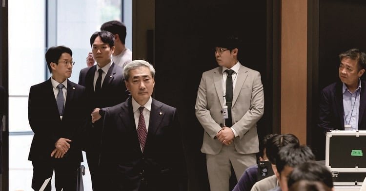 반도체 호황이 부른 금리 인상… 시험대 오른 AI 투자 붐 - 조선비즈 - Chosunbiz
