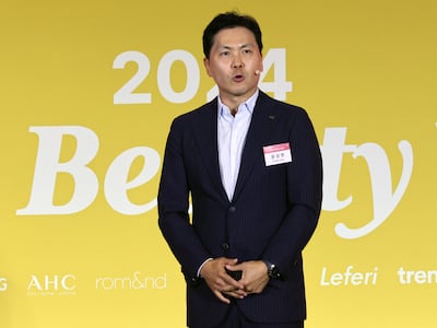 K뷰티 잘나가니 CEO 보수도 ‘껑충’… 윤상현 53억·서경배 52억