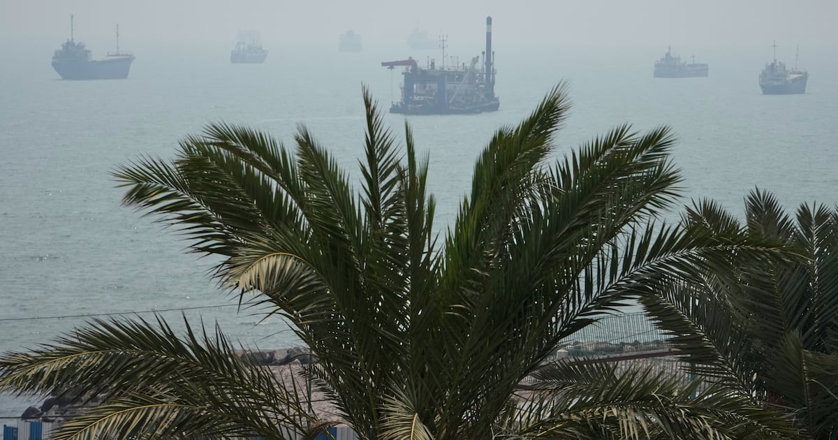 Qatar Indicates Resumption of LNG Exports as Vessel Passes Through Strait of Hormuz Qatar Indicates Resumption of LNG Exports as Vessel Passes Through Strait of Hormuz