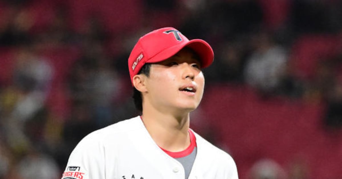 KIA 홍민규 투구 장면