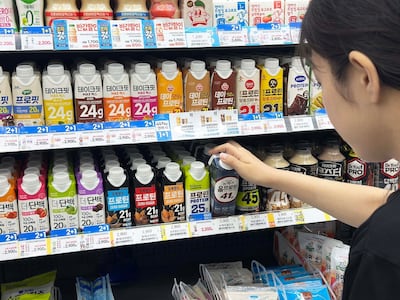 편의점에서 바나나우유 밀어낸 단백질음료... 대만 관광객은 박스째 구매
