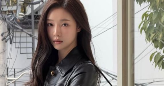 Jet Lee Jackets Lee Si-an braves cold in crop-top at Seongsu pop-up - CHOSUNBIZ