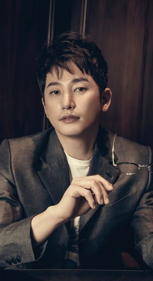 Actor Park Si-hoo Interview: Lim Young-woong's "Love Always Runs Away" Appears on "God's Orchestra"