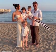 Maddison celebrates expecting twins again after first trophy with