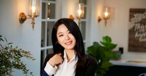 제니튼아이, 투명교정 모델로 #해시태그 ‘다정’ 기용 - 뉴스 썸네일 이미지