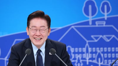 李대통령, 순방 직후 부동산·주식 점검 회의… “신속하게 많은 주택 공급”