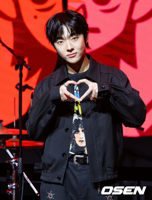 Dragon Pony's Ahn Tae-kyu Reveals Park Bo-gum Was His Military Senior