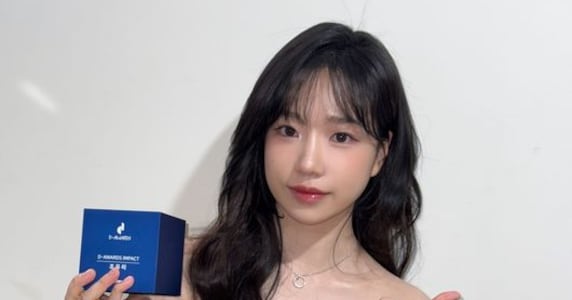 Jo Yu-ri wins Impact Award at D Awards, plans 2025 FAN-CON activities - CHOSUNBIZ - Chosunbiz