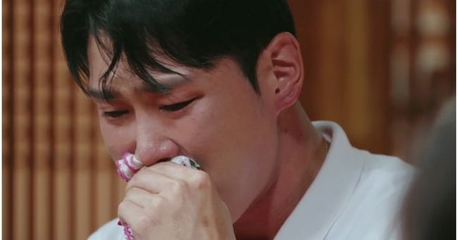 Singer Go Jung-woo Shares Heartfelt Story on 'Oh Eun-young Stay'