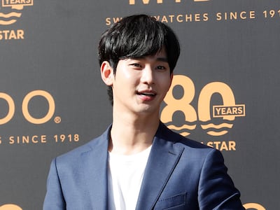 김수현, ‘더팩트 뮤직어워즈’ 시상자로 나선다… 국내 활동 재개