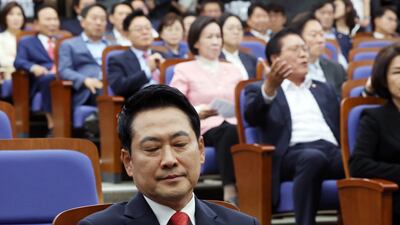 “장동혁, 선거 패배 책임져야” 국힘 의총서 의원들 대다수 한 목소리