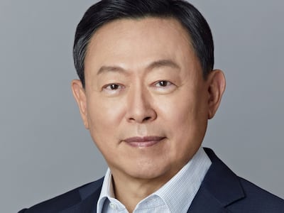 상반기 유통 오너家 연봉 1위는 롯데 신동빈…112억 수령, 2위는?
