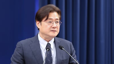 정무수석, 李 ‘연임 개헌’ 논란에... “대통령이 분명하게 의사 밝힐 기회 있을 것”