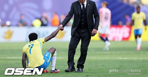 أنشيلوتي يستبعد نيمار وكاسيميرو ودانيلو مع إعادة بناء البرازيل لكأس أمريكا 2028