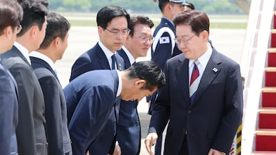 90도 허리 숙인 鄭…李 “수고했습니다”