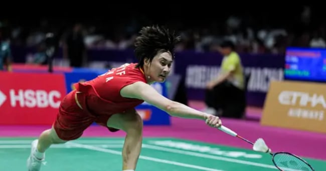 Photo: biz.chosun.com Chen Yufei's World Badminton Championships Title Bid Ends in Round of 16 Defeat