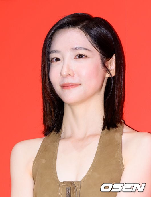 Photo Park Ji hyun loving Smile CHOSUNBIZ photo-park-ji-hyun-loving-smile-chosunbiz