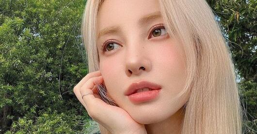 유깻잎, '윤곽수술'로 확 바뀐 비주얼… “인형 아닌가요?” - 조선비즈