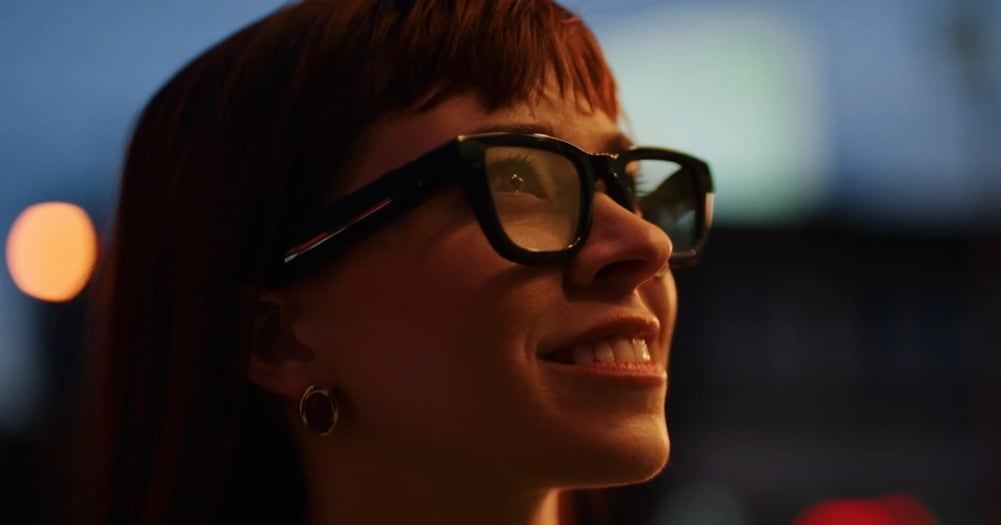 구글, AI 스마트 안경 내년 출시... 10년 전 ′글래스' 실패 딛고 메타 ... - 뉴스 썸네일 이미지