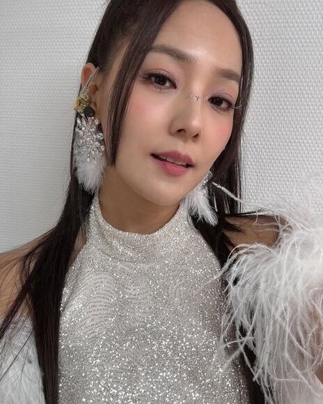 SES 유진, 데뷔 사진 아니야?…