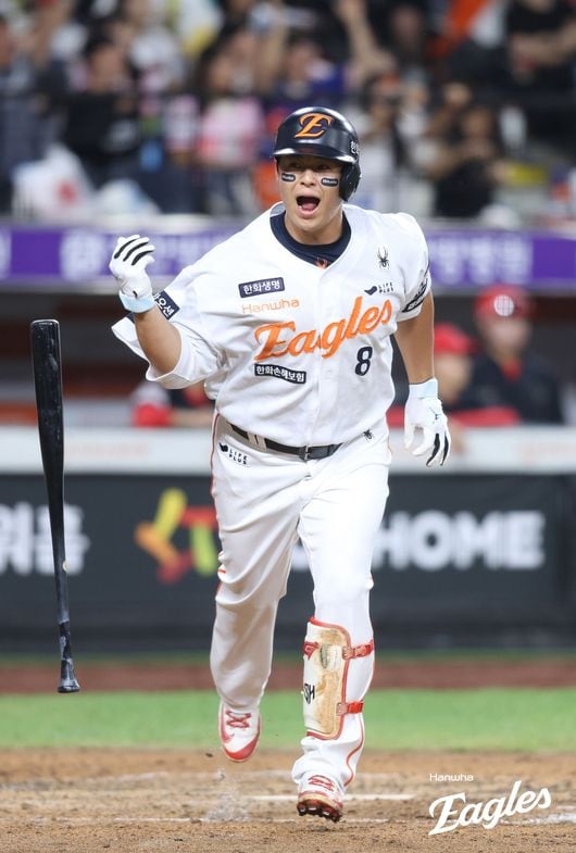 Roh Si-hwan shines with two home runs as trust from manager Kim Kyung ...