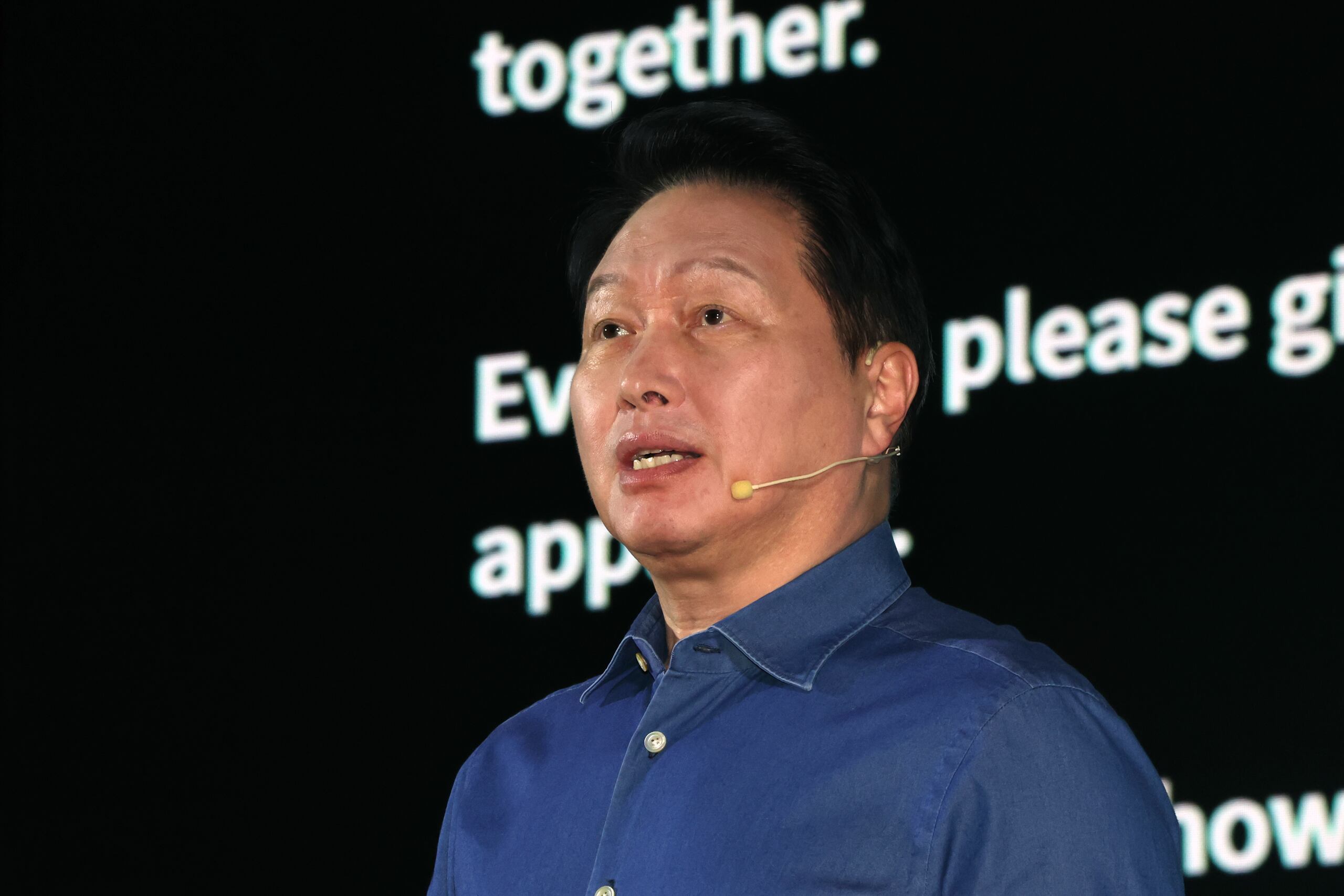 SK실트론 팔리면 최태원 재산 4000억~7000억 늘어... 분할 대상되면 최 회장 불리 - 조선비즈