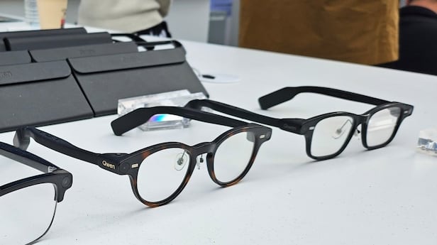 알리바바 큐웬(Qwen)의 스마트 안경 'S1'./바르셀로나=안상희 기자