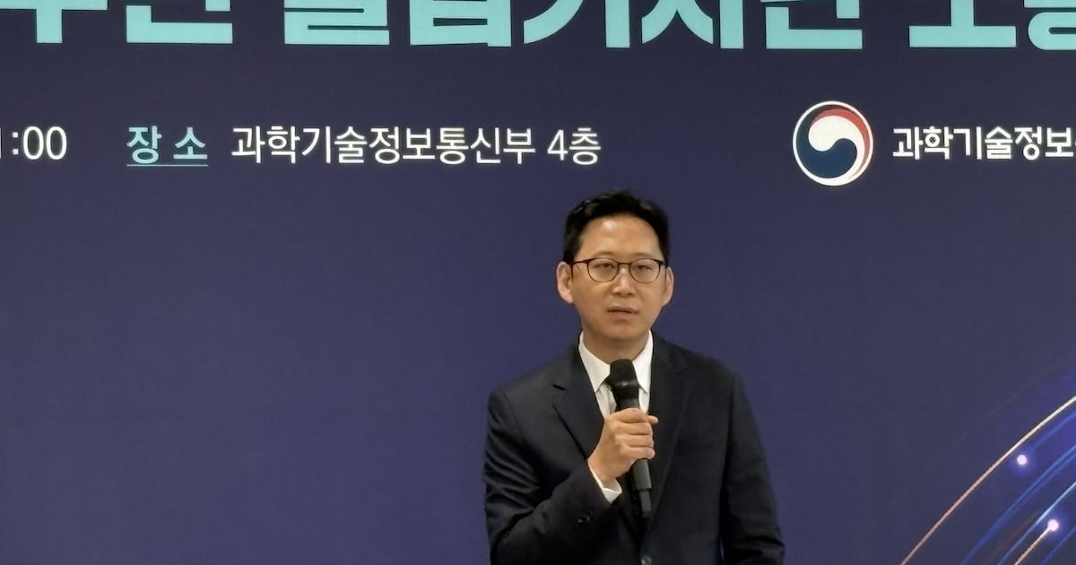 취임 1주년 배경훈 부총리 “中 키미 K3, 저비용으로 美 미토스급 도전… AI 역량 확보 안 하면 종속돼” - 조선비즈