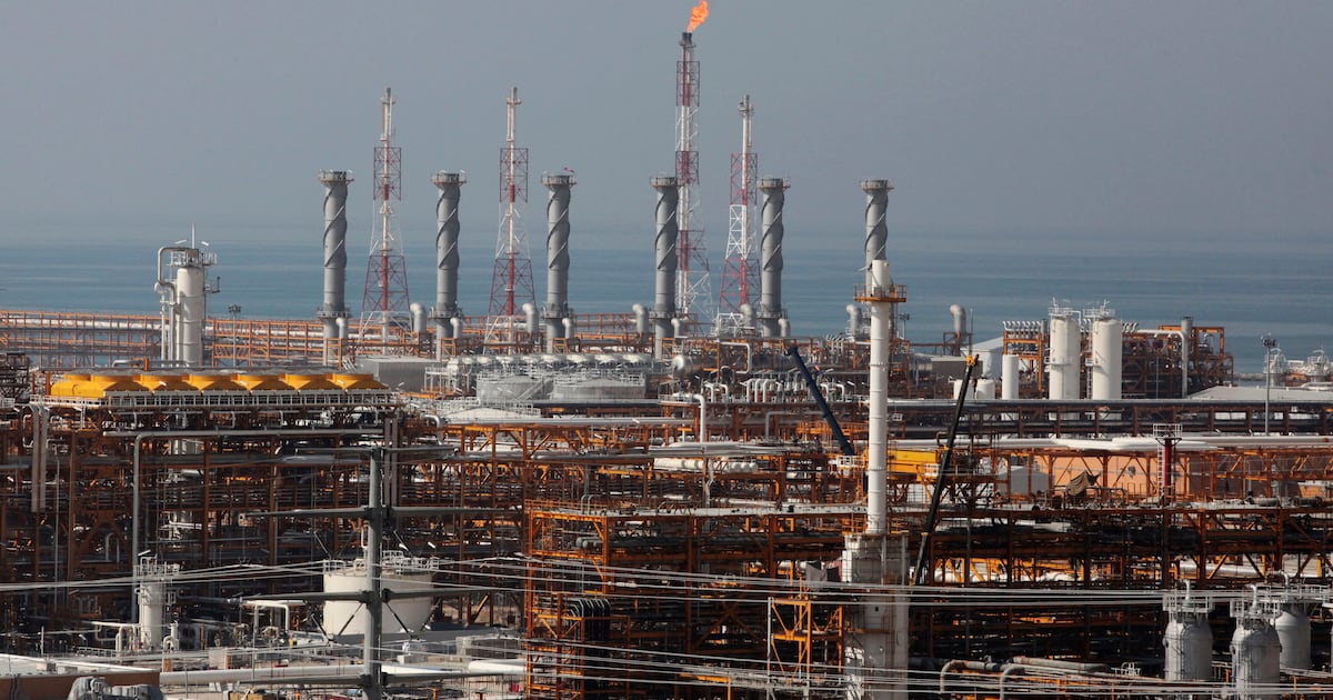 이스라엘이 이란 가스전 쳤다는데 기름값 실화냐?